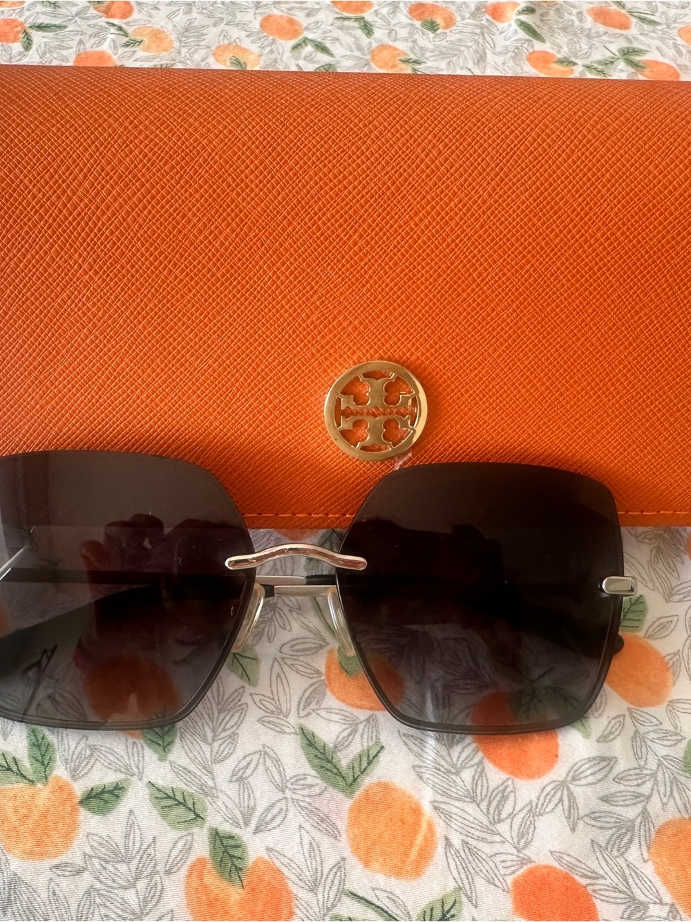 Tory Burch Orange Textured Case with Rimless Dark Lens Sunglasses